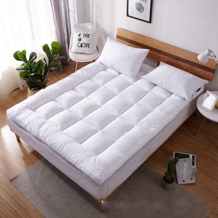 5/7 Feet Deluxe Mattress Topper