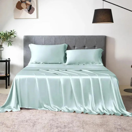 SL-7 Luxury Satin Silk Bedsheet Set (4 pcs)